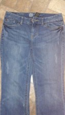 WOMEN'S PREMIUM DENIM JEANS SIZE 4 BLUE JEANS COLOR.