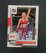 Gillian Robertson AUTO 2023 Donruss UFC Beckett BAS COA On-Card #173 Superstar