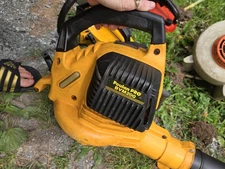 Poulan Pro BVM 200 Gas Powered Leaf Blower