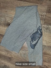 Nike Boys Gray Fleece Sweatpants Size S Pull-On Elastic Waist Tapered Leg