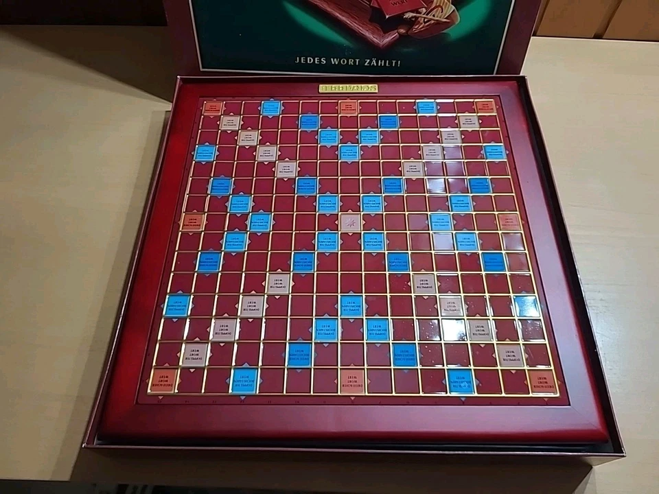 Mattel SCRABBLE Deluxe alte Version 2008 drehbarer Teller Echtholz vollständig - Bild 2 von 4