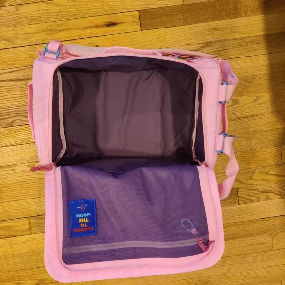 Baboon to the Moon Cotton Candy Pink Go Bag Mini 32L With Slight Discoloration Baboon to the Moon Cotton Candy Pink Go Bag Mini With Slight  main image 2