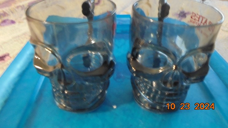 Two Pirates Voyage Dinner & Show Mugs/ Gray Smoke Plastic Skull mugs BERK BRAND