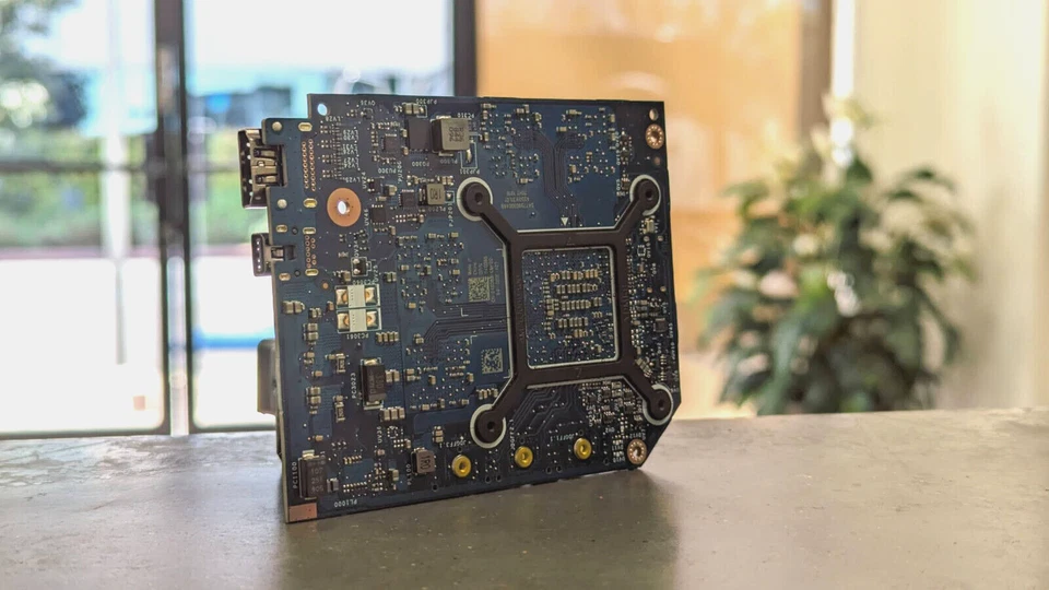 Dell Precision 7530 Laptop GPU NVIDIA Quadro P2000 4GB GDDR5 Video Card TJFRK - Image 3 of 3