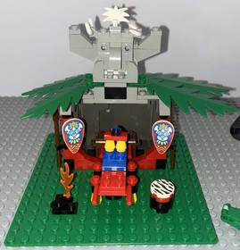 Lego 6262 Pirates I Islanders King Kahuka's Throne Complete Set Minifigures