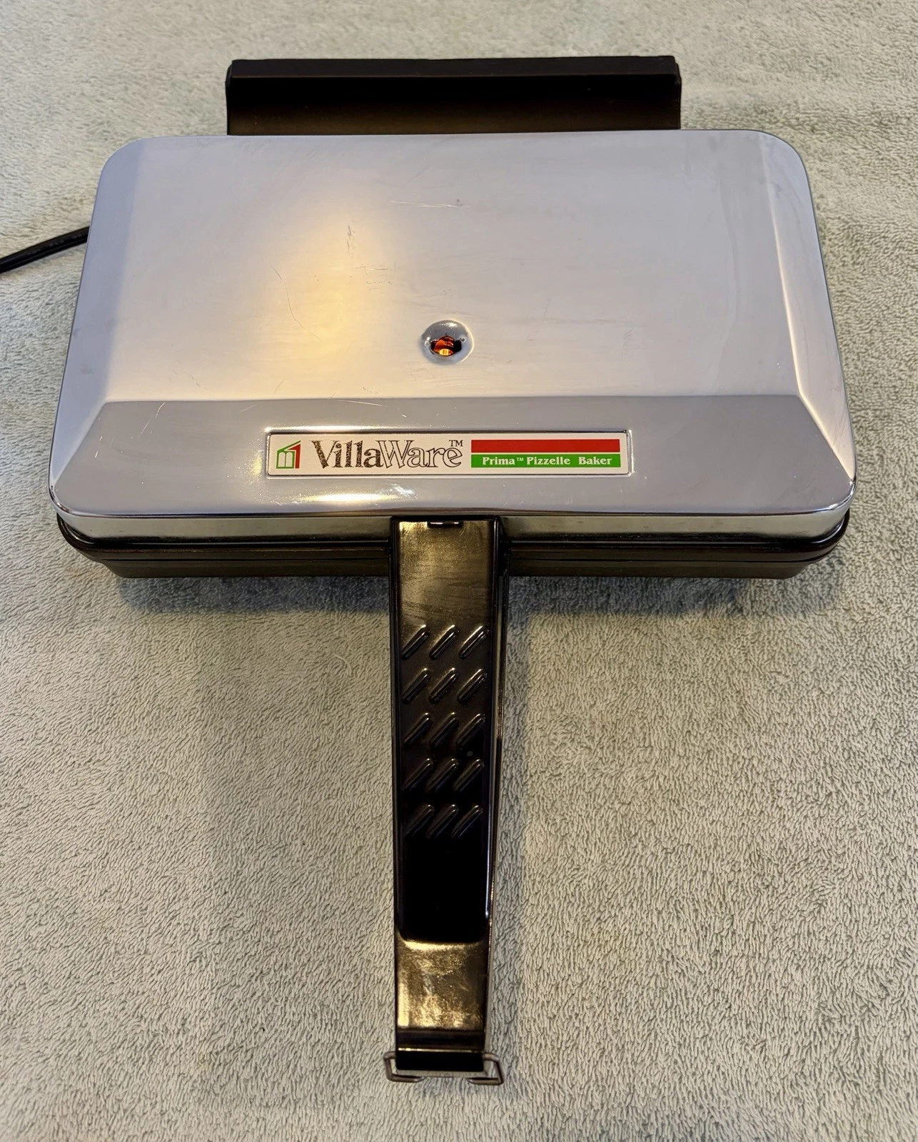 VillaWare Prima Pizzelle Baker 5000-NS Chrome Nonstick Italian Cookie Maker