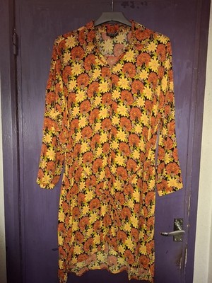 TOPSHOP LOCKERES SHIRTKLEID MIT BLÄTTERDRUCK..GRÖSSE 14..DAMEN