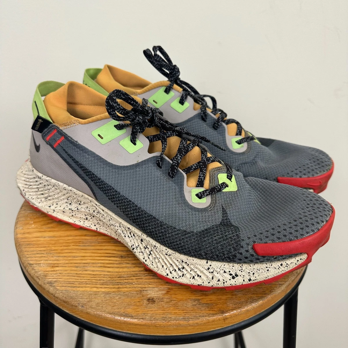 Nike Pegasus Trail 2 GTX Smoke Grey Bucktan for Sale