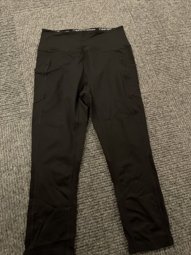 calvin klein performance capris Small 
