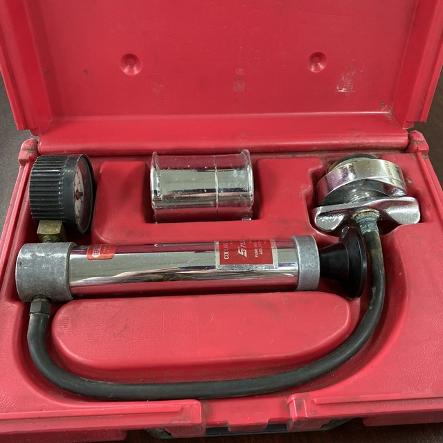 Snap On Cooling System Radiator Pressure Gauge Tester Set SVT262 Cap 20