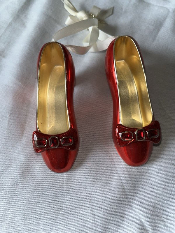 Hallmark KEEPSAKE Ruby Slippers The Wizard of Oz Ornament 2018