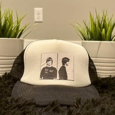 Black white trucker hat