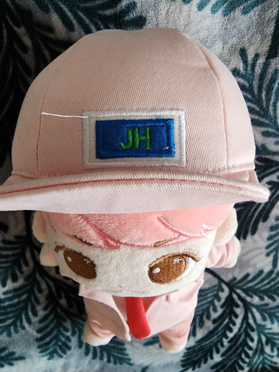 shinee jonghyun 20cm plush doll she is fanmade suit pink