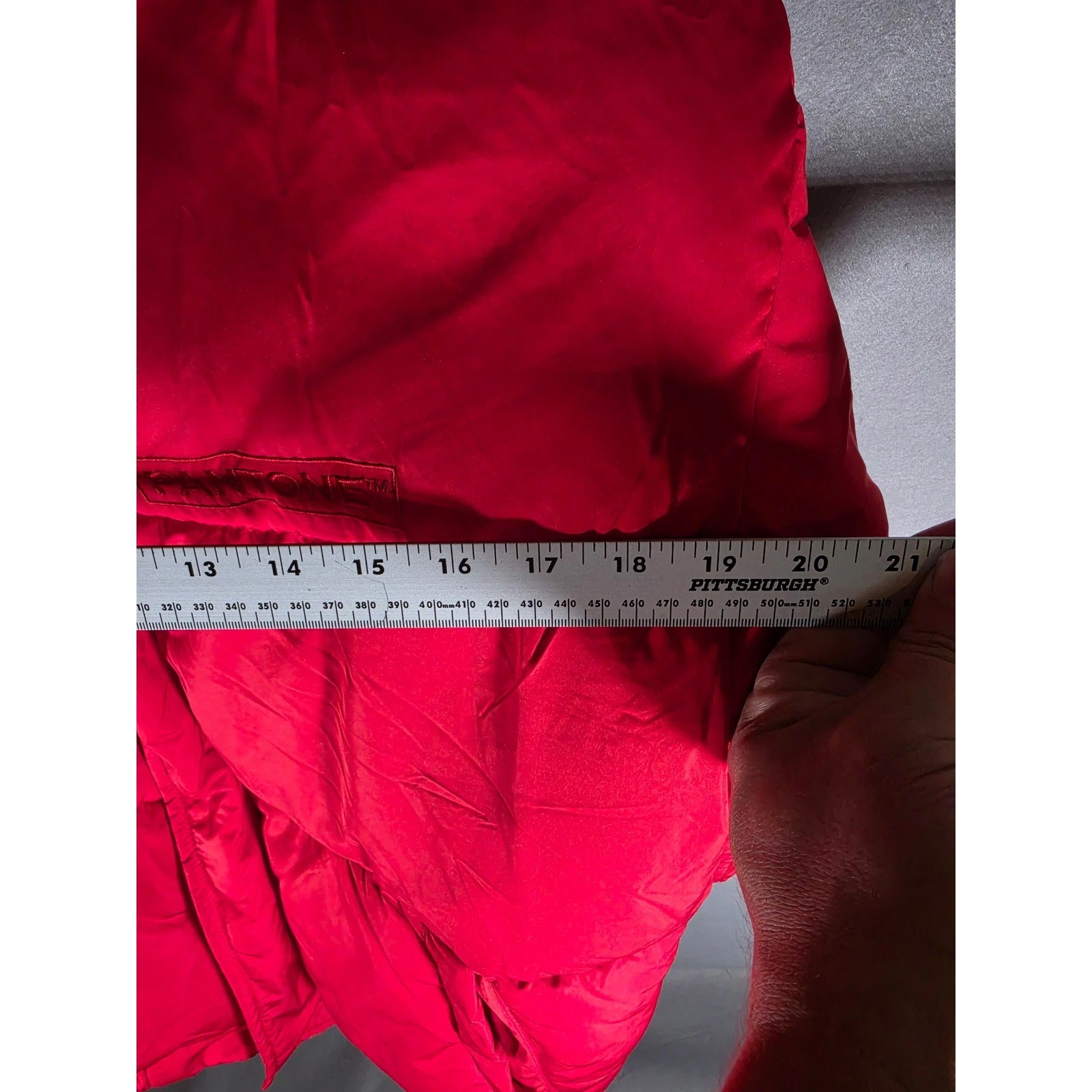 Forever 21 Pantone Red Puffer Jacket Mens Quilted Zip Up Coat Large image 3