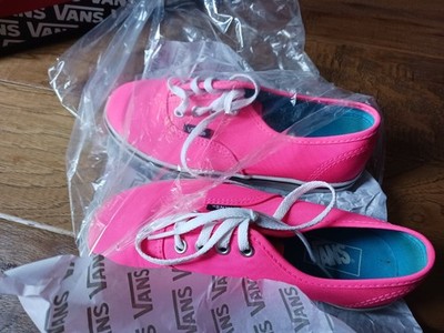 VANS Off The Wall KIDS 13.0  Shoes Sneakers Low Neon Pink  see photos 