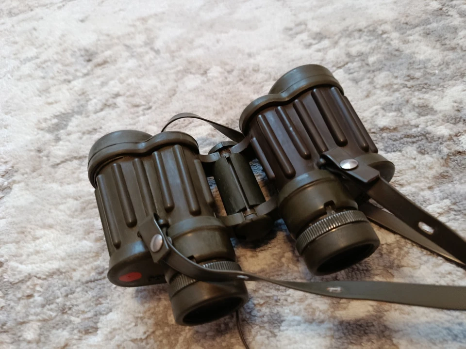 Hensoldt Wetzlar 8x30 Fernglas mit Strichplatte - Bild 2 von 4