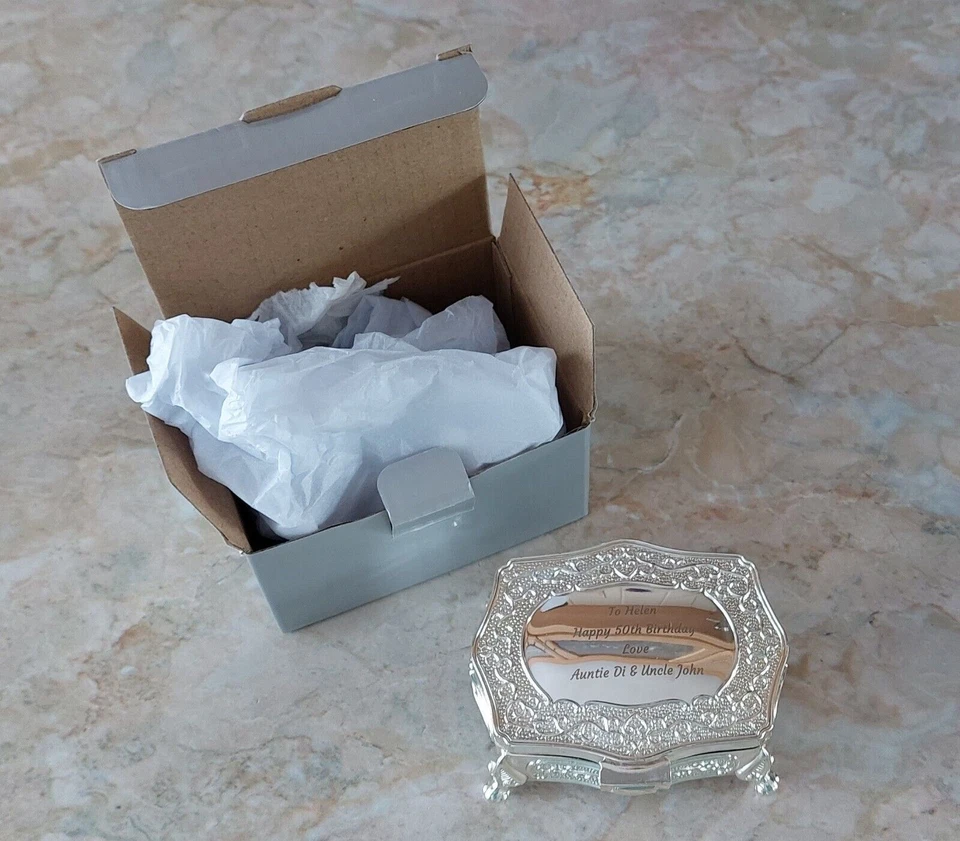 Personalised Small Silver Plated Jewellery Trinket Box Gift Idea for Her Mum - Image 4 of 4