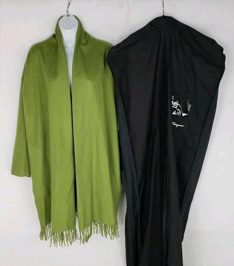 Salvator Ferragamo 100% Cashmere Green Fringe Jacket L Cape/Poncho Shawl Wrap