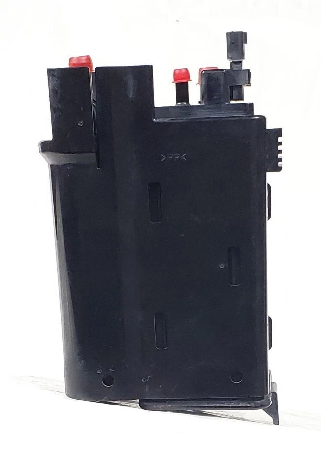 Infiniti Q50 2022 bote de vapor de combustible OEM 149504GA00 Foto 2 de 4