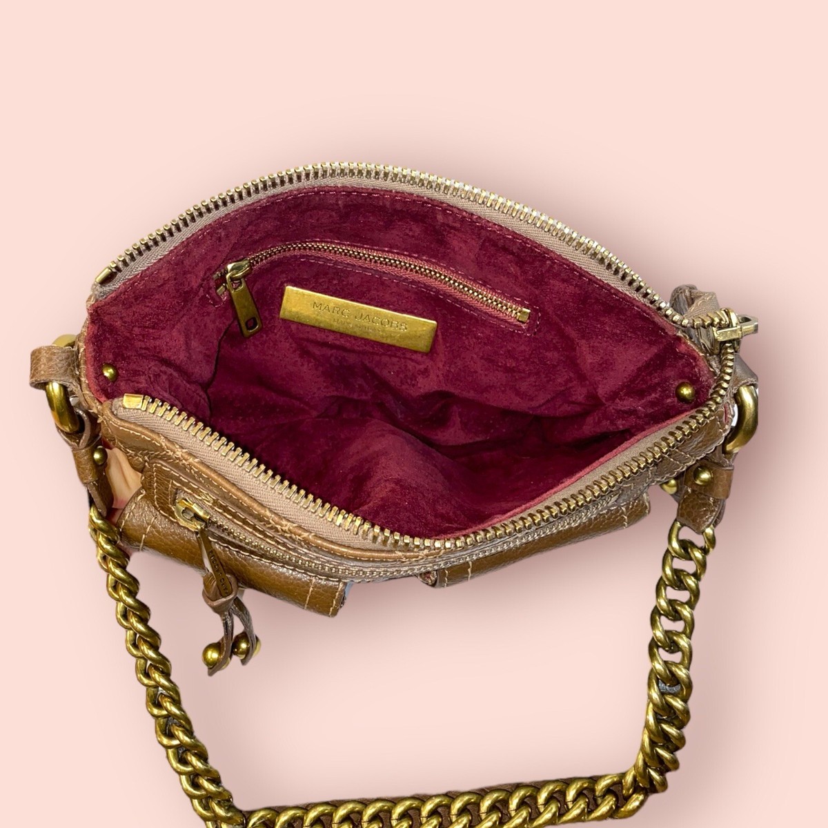 MARC JACOBS Y2K Vintage Cammie Quilted Patent Leather Small MARC JACOBS Y2K Vintage Cammie Quilted Patent Leather Small