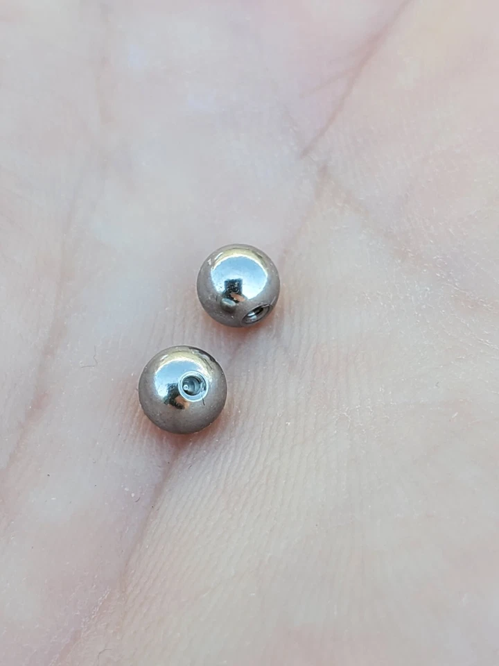 2 Surgical Steel High Polish 18g 16g 14g Externally Threaded Replacement - Image 3 of 4
