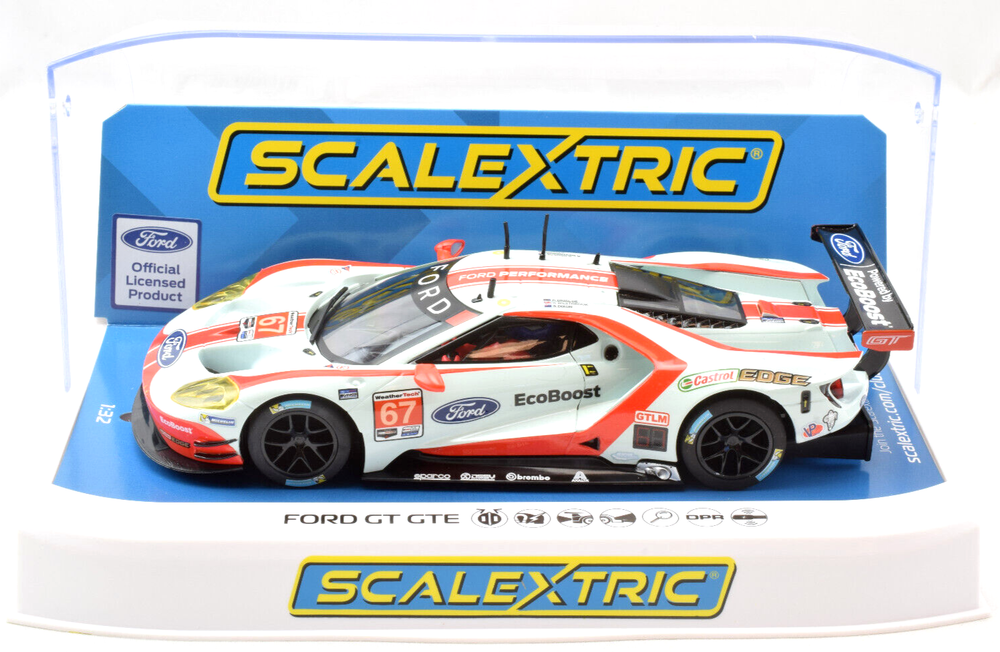 Scalextric 1/32 Scale Ford GT GTE #67 2019 IMSA DPR Slot Car with Lights C4453  