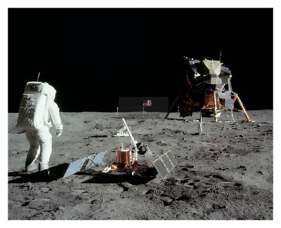 BUZZ ALDRIN APOLLO 11 LUNAR LANDER ON THE MOONS SURFACE 8X10 NASA PHOTO