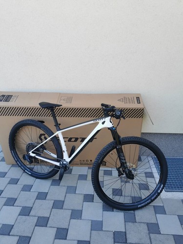 Carbon Hardtail MTB XC Moutain Bicycle 