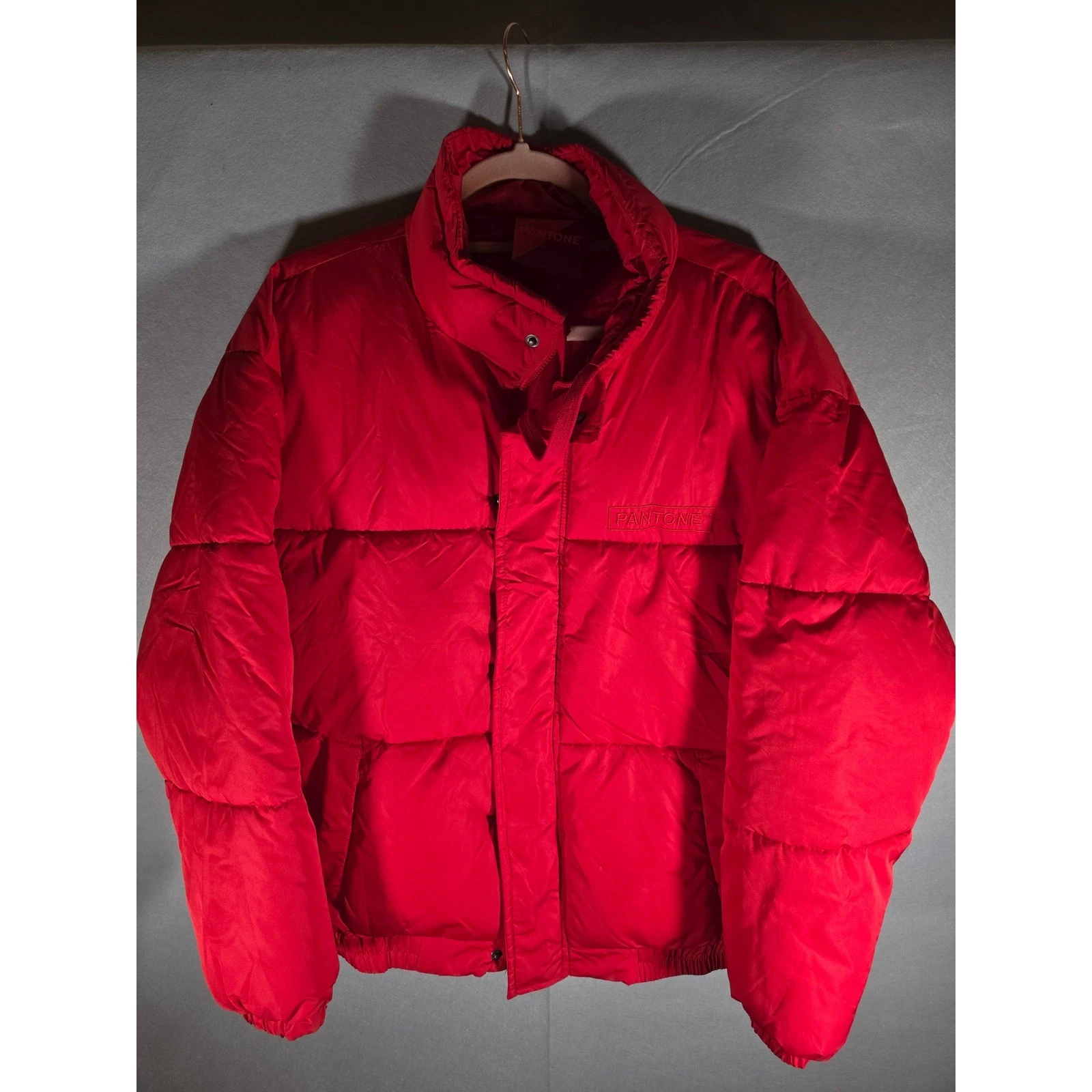 Forever 21 Pantone Red Puffer Jacket Mens Quilted Zip Up Coat Large image 1