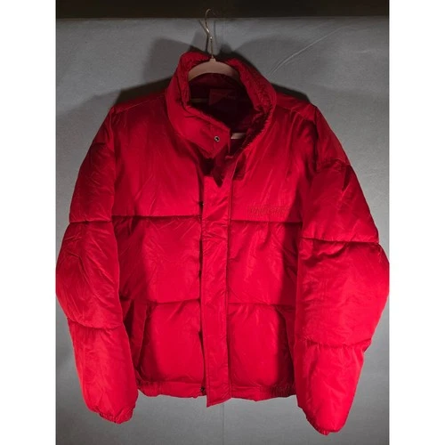 Forever 21 Pantone Red Puffer Jacket Mens Quilted Zip Up Coat Large video thumbnail