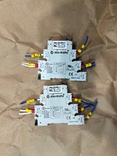SET OF 2 - Allen-Bradley 700-HLT1U SER A Relay w/ 700-TBR24 SER A Socket