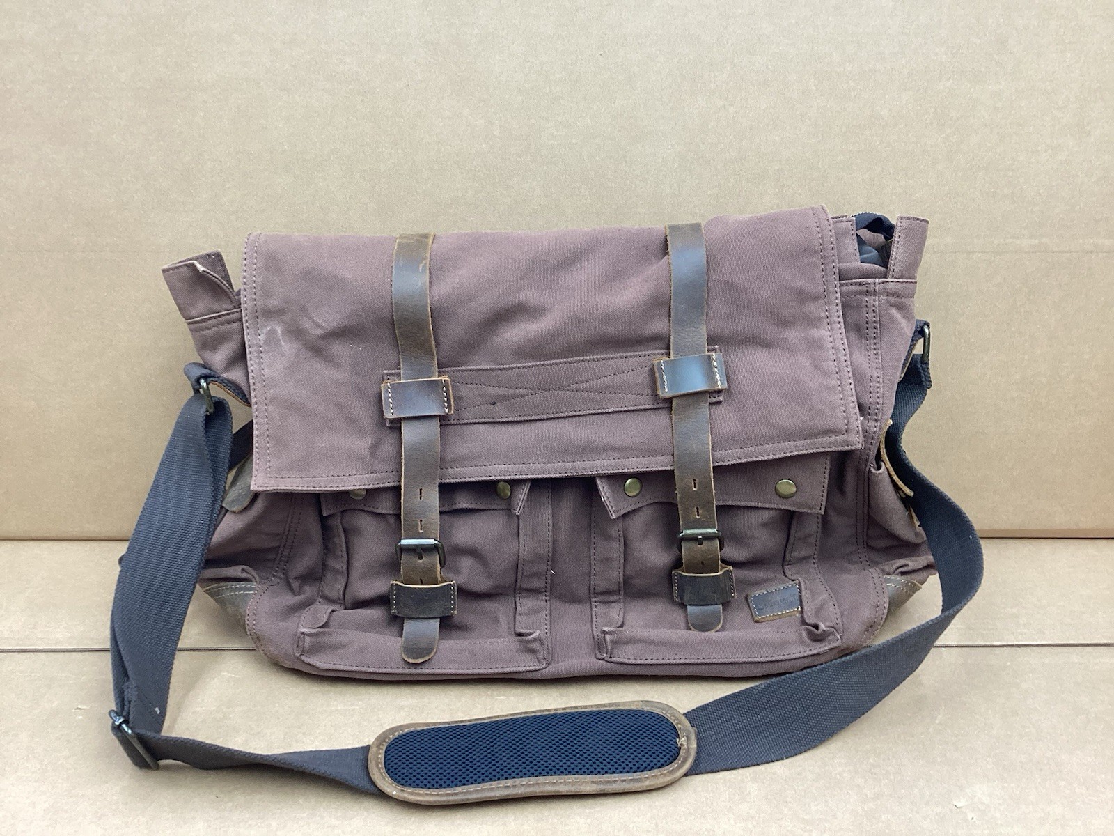 LIFEWIT Unisex Brown Canvas/Leather Trim Messenger Bag Size 