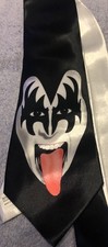 Kiss Neck Tie Black Silk Tongue
