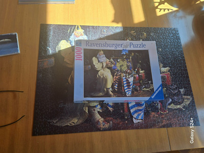 2 ravensburger 1000 piece puzzles, Complete, wizards, Harry Potter