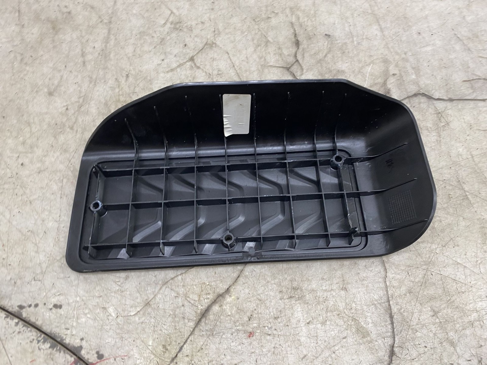2020-2025 ASTON MARTIN DBX OEM DRIVER FOOT REST DEAD PEDAL LHD MY83-12020-AA