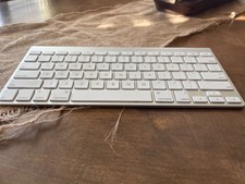 Apple Wireless Bluetooth Magic Keyboard A1314...