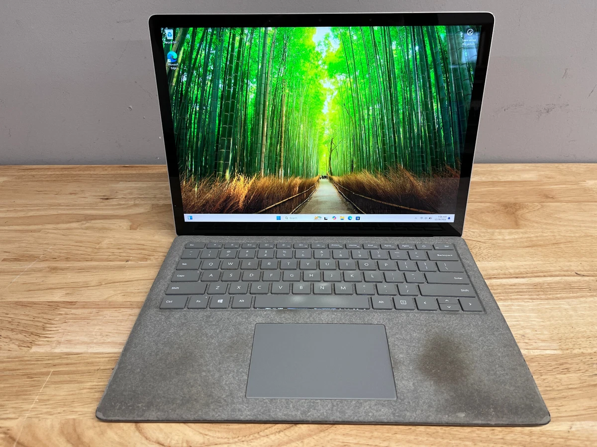 Microsoft Surface Laptop Intel Core i5 7th Gen. PC Laptops