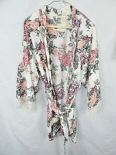 Japna Lounge 3 Piece Set Shorty Pajamas and Robe Size Medium  Nwot
