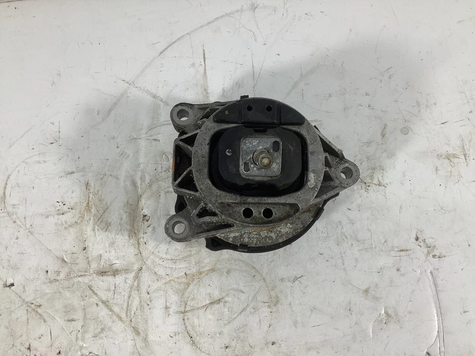 BMW X3 F25 2011-2017 montaje motor delantero izquierdo 6785711 OEM. Foto 2 de 4