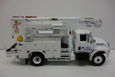 diecast lineman trucks