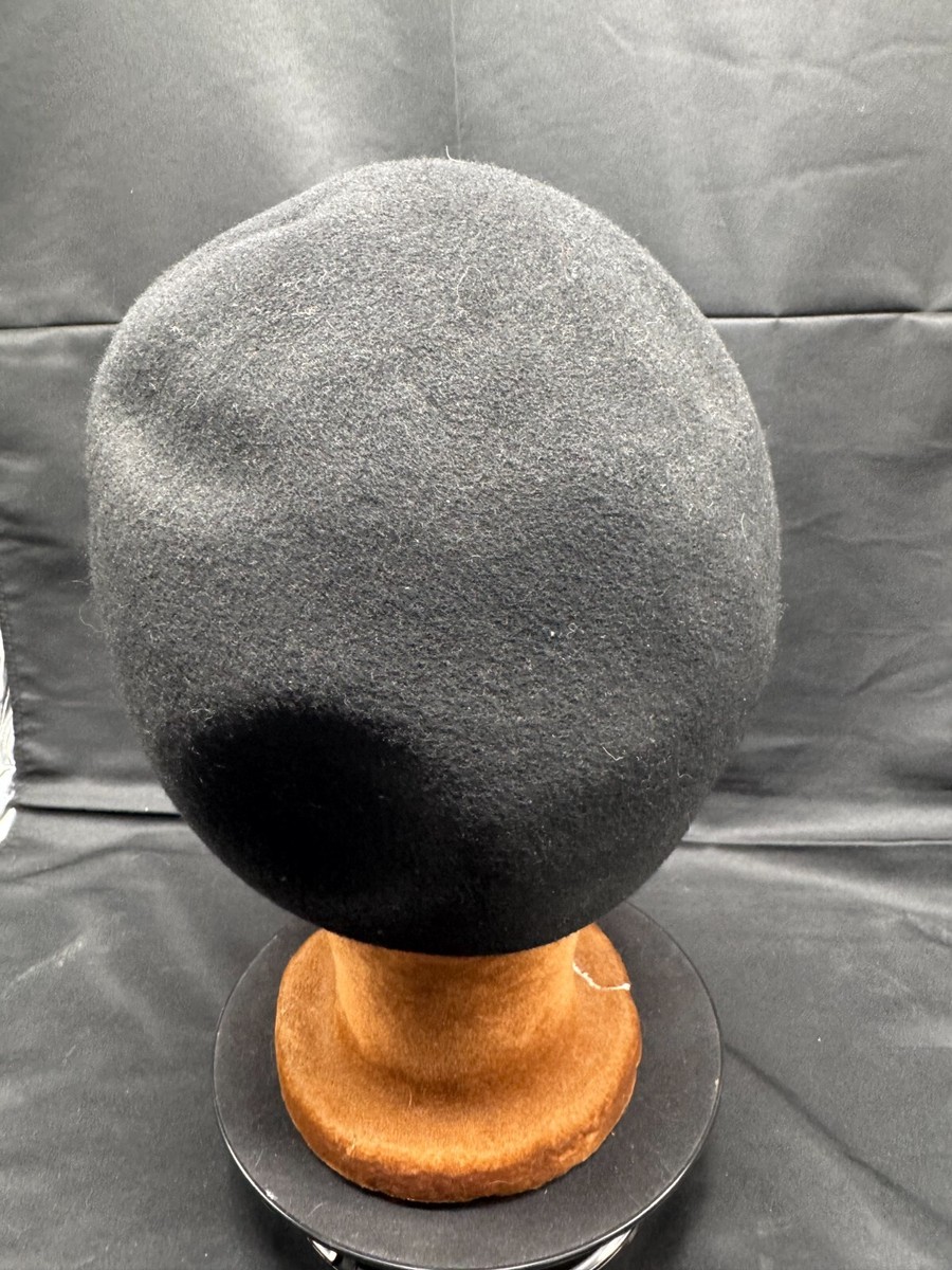 Vintage 60s Womens MOD Carnaby Street Style Black 100% Wool  display picture 3
