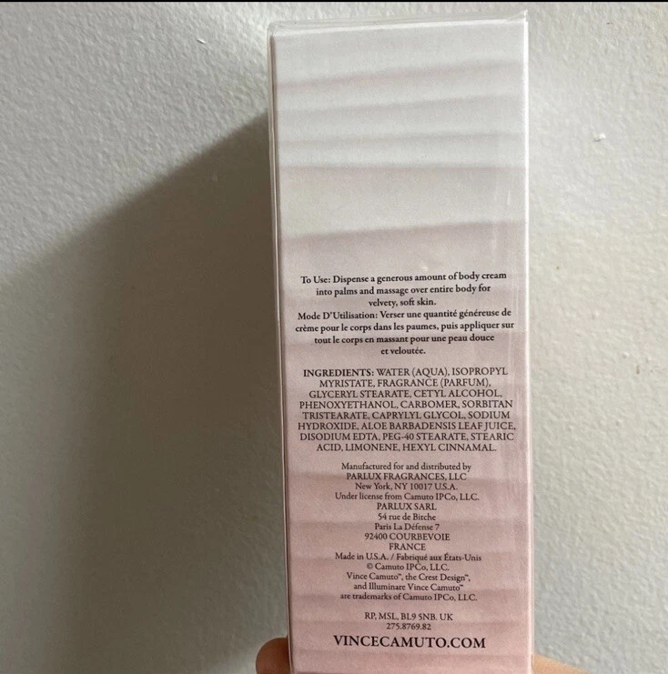 Lote de 10 creme corporal Illuminare VINCE CAMUTO 5,0 FL. OZ. - Imagem 3 de 4