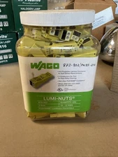 New 200 Lot Jar of 18-12 AWG 2-Pole Wago 873-902 Luminaire Lumi-Nuts Disconnect