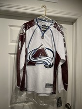Colorado Avalanche Mega Lot/MacKinnon Signed Jersey, Banners, Rookie Cards +