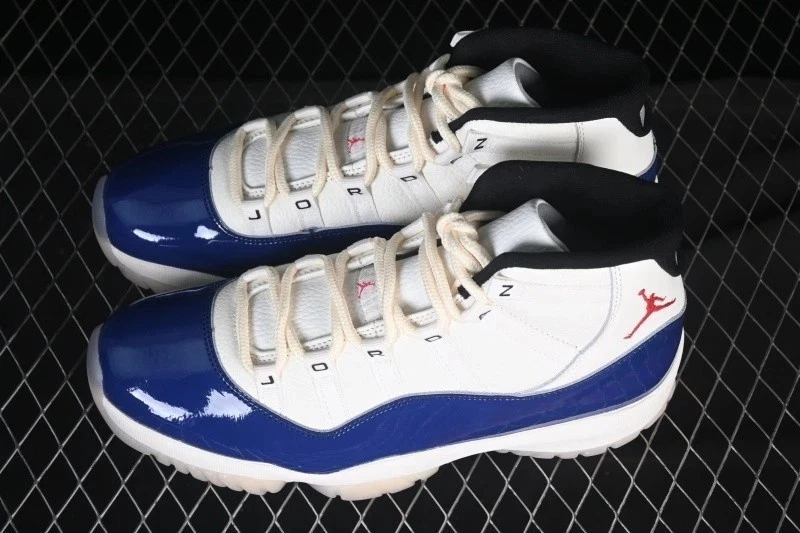 Air Jordan 11 Rare Air para hombre Foto 4 de 4