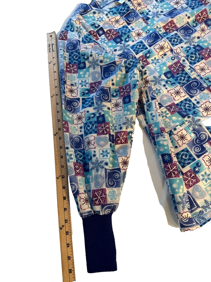 UNIFORM CHRISTMAS SCRUB JACKET CREST SNOWFLAKES L/S  (G-28) - Image 4 of 4