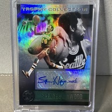 2020-21 Panini Illusions Trophy Collection Signatures Spencer Haywood AUTO