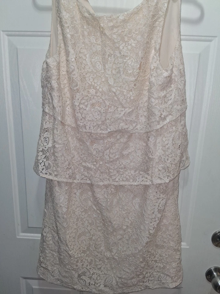 Tommy Hilfiger Lace Tiered Sleeveless Dress Size 10 - Image 2 of 4