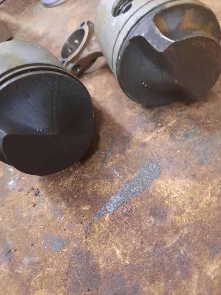 2 used Connecting Rods with Pistons fit Johnson and Evinrude 9.9 hp