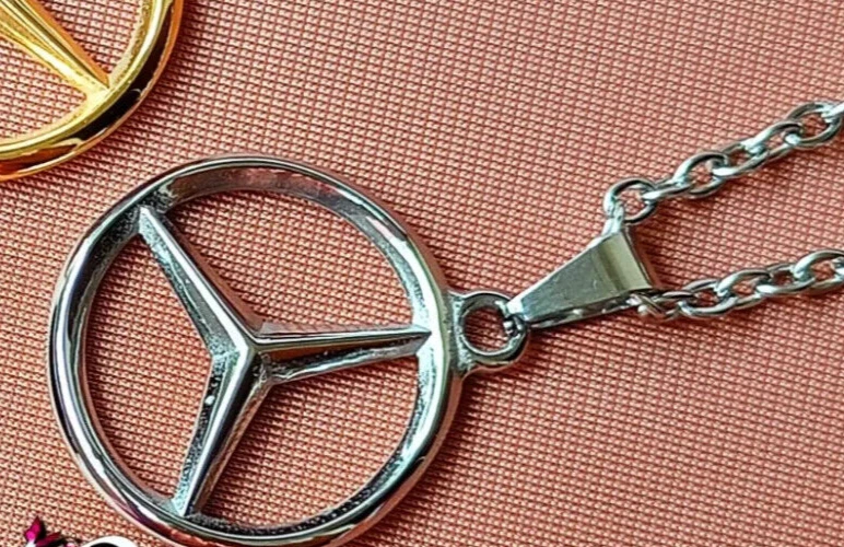 Pingente unissex Mercedes Benz aço inoxidável 316 sem corrente - Joias de carro de luxo" - Imagem 3 de 4